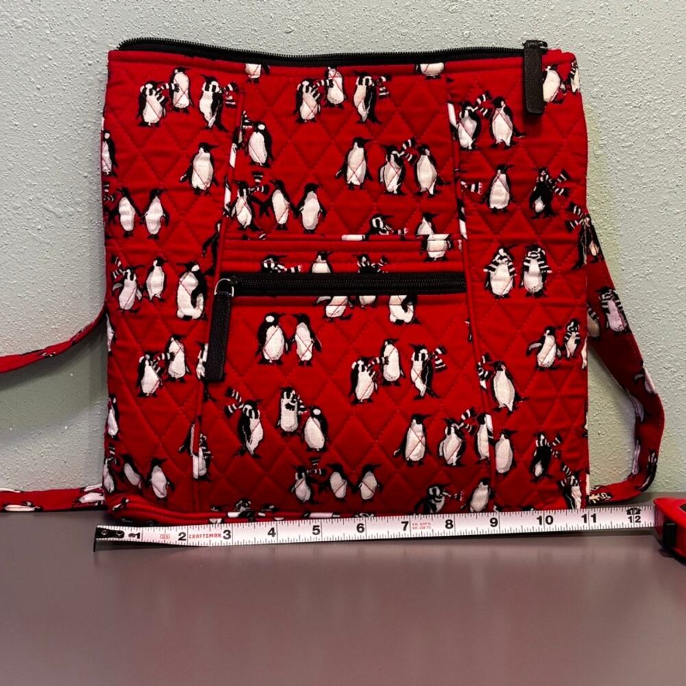 Vera Bradley Playful Penguins Red Quilted Cotton On The Go Crossbody Bag Purse - Picture 8 of 9